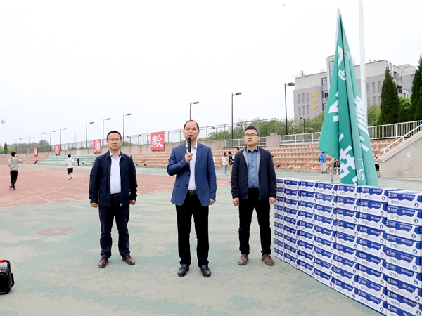 f61d6bbd256145d1a251b6b6a04ec7e1.jpg IMG_4603(1).jpg